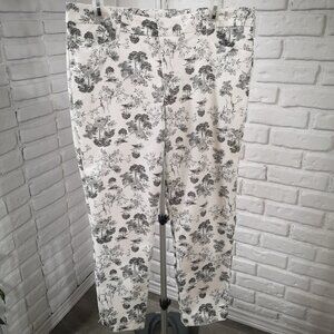 CORE Life Ladies Size 16 Grey & White Tree Pattern Casual Pants